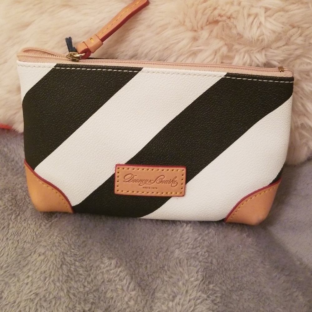Brand New Dooney & Bourke Wristlet